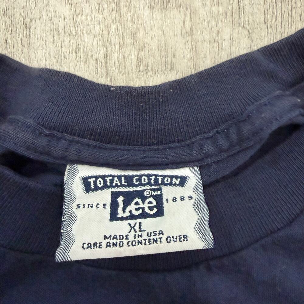 Vintage Scotland Crest Shirt Men's Extra Large Blue 90s USA Made Logo Graphic - Picture 4 of 8